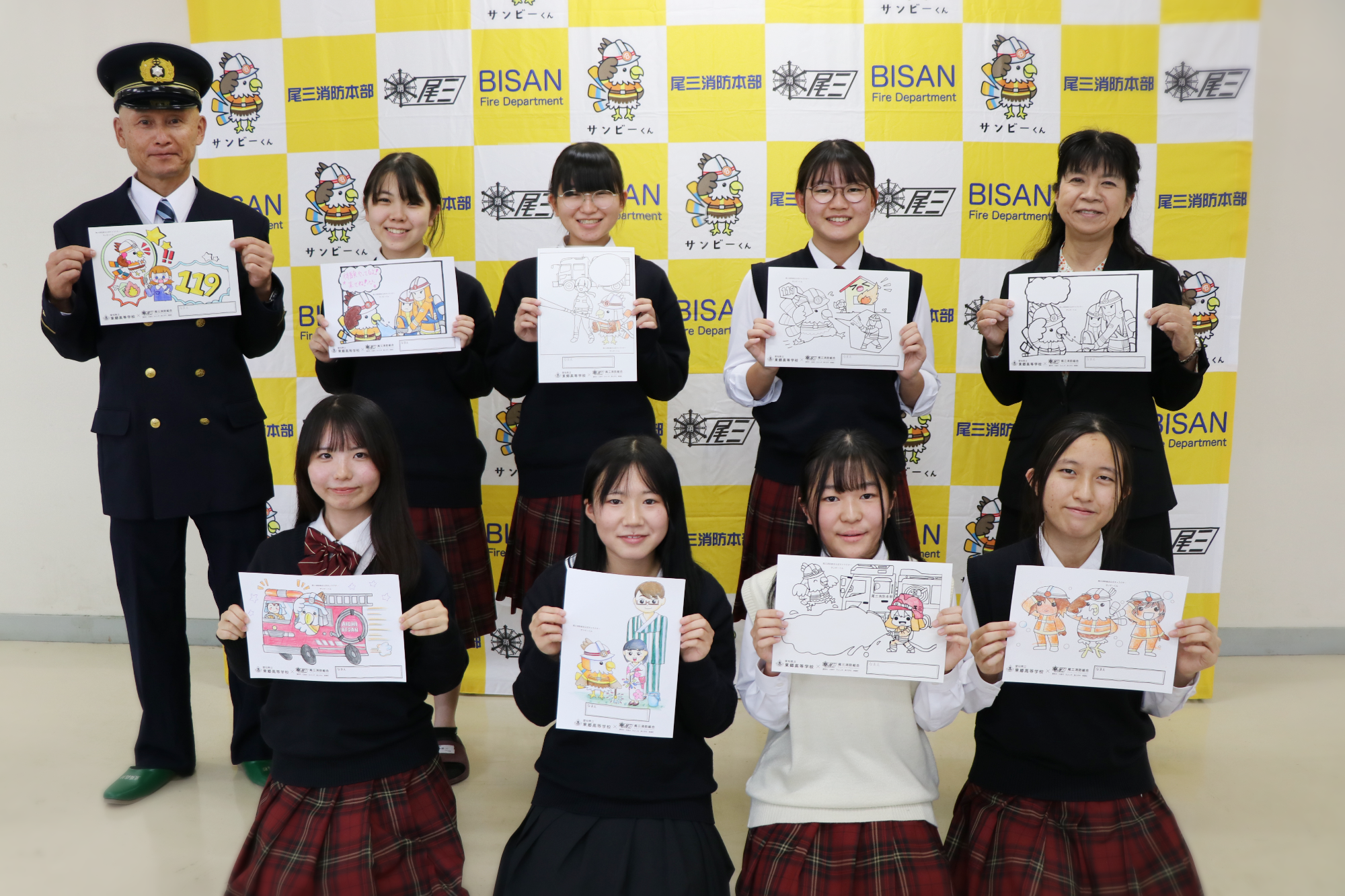 東郷消防署×東郷高校 塗り絵披露会1