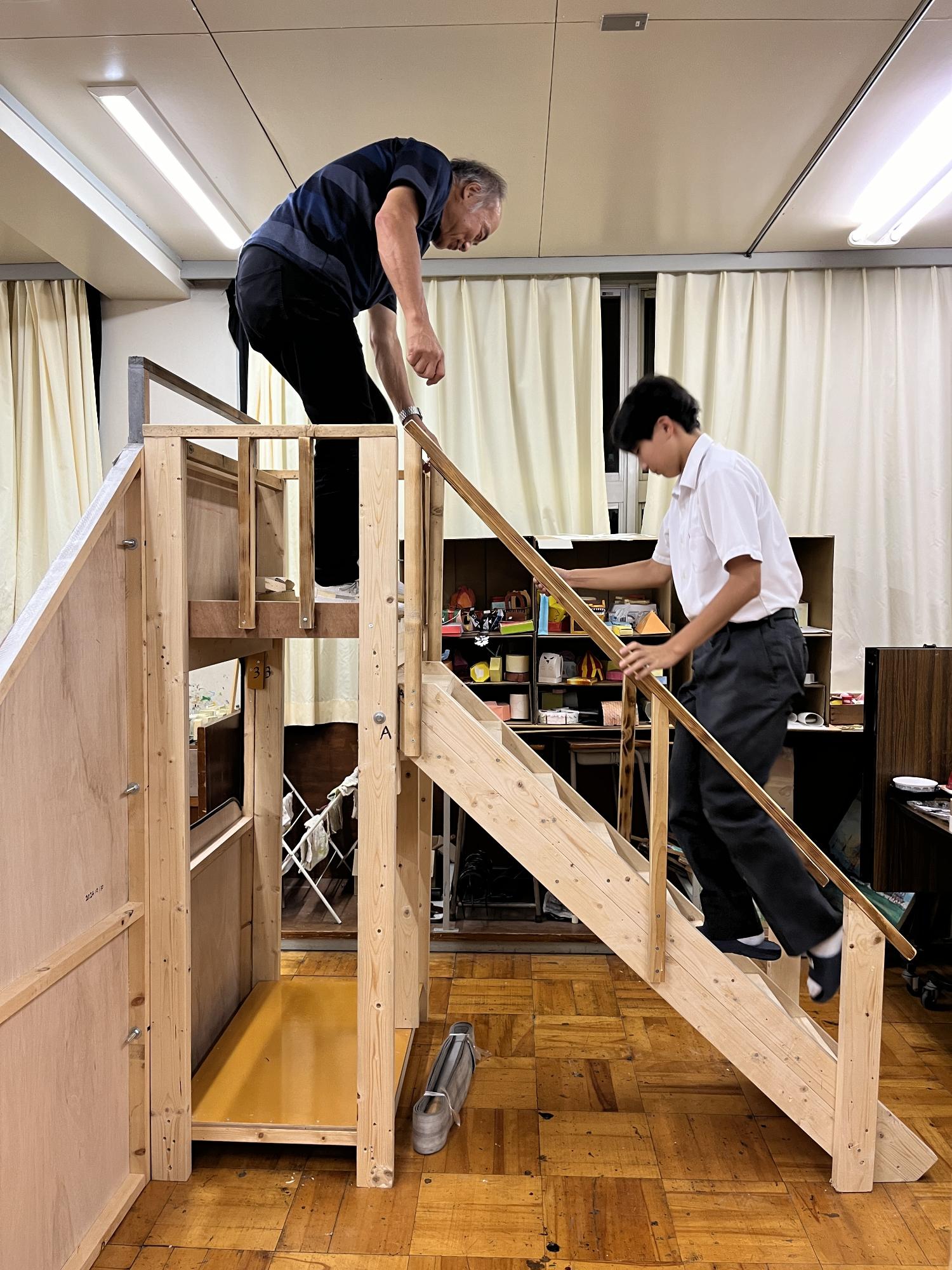 東郷消防署×東郷高校消防PR顔出しパネル制作01_パネル裏写真