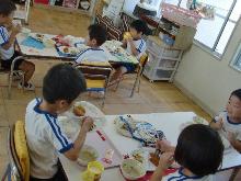 音貝保育園幼児給食2