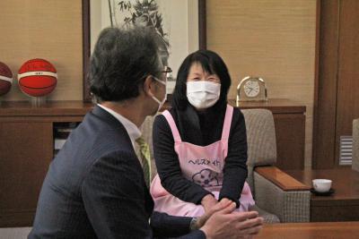 歓談写真