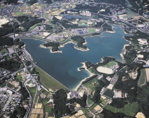 愛知池の航空写真