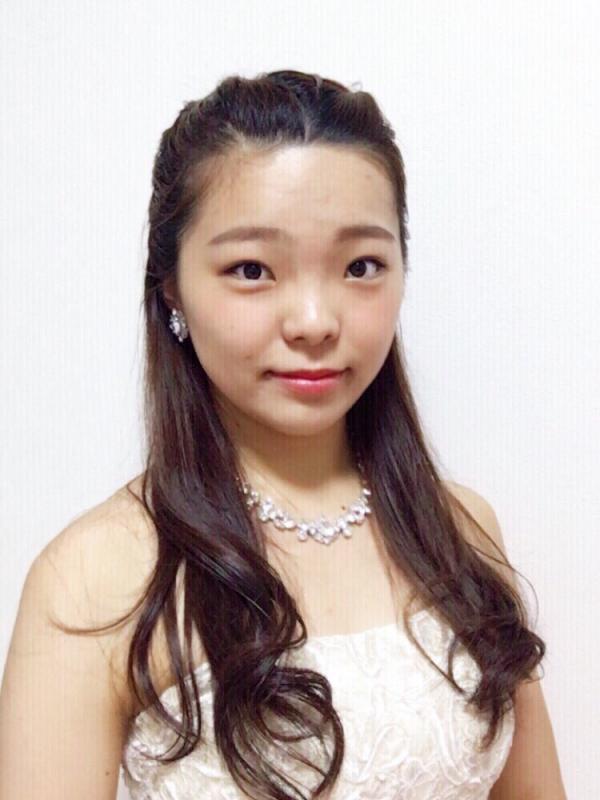 鈴川菜奈
