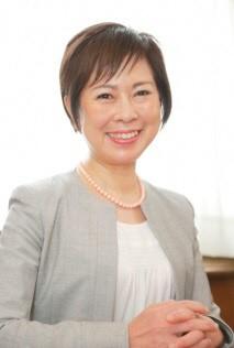 加藤初美氏