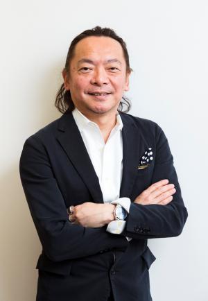 安藤哲也氏