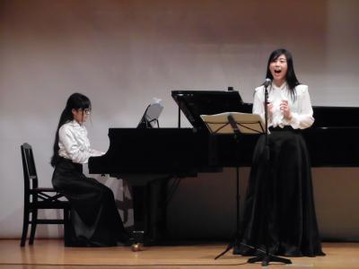 町出身の音大生ユニットLink Toneによる演奏