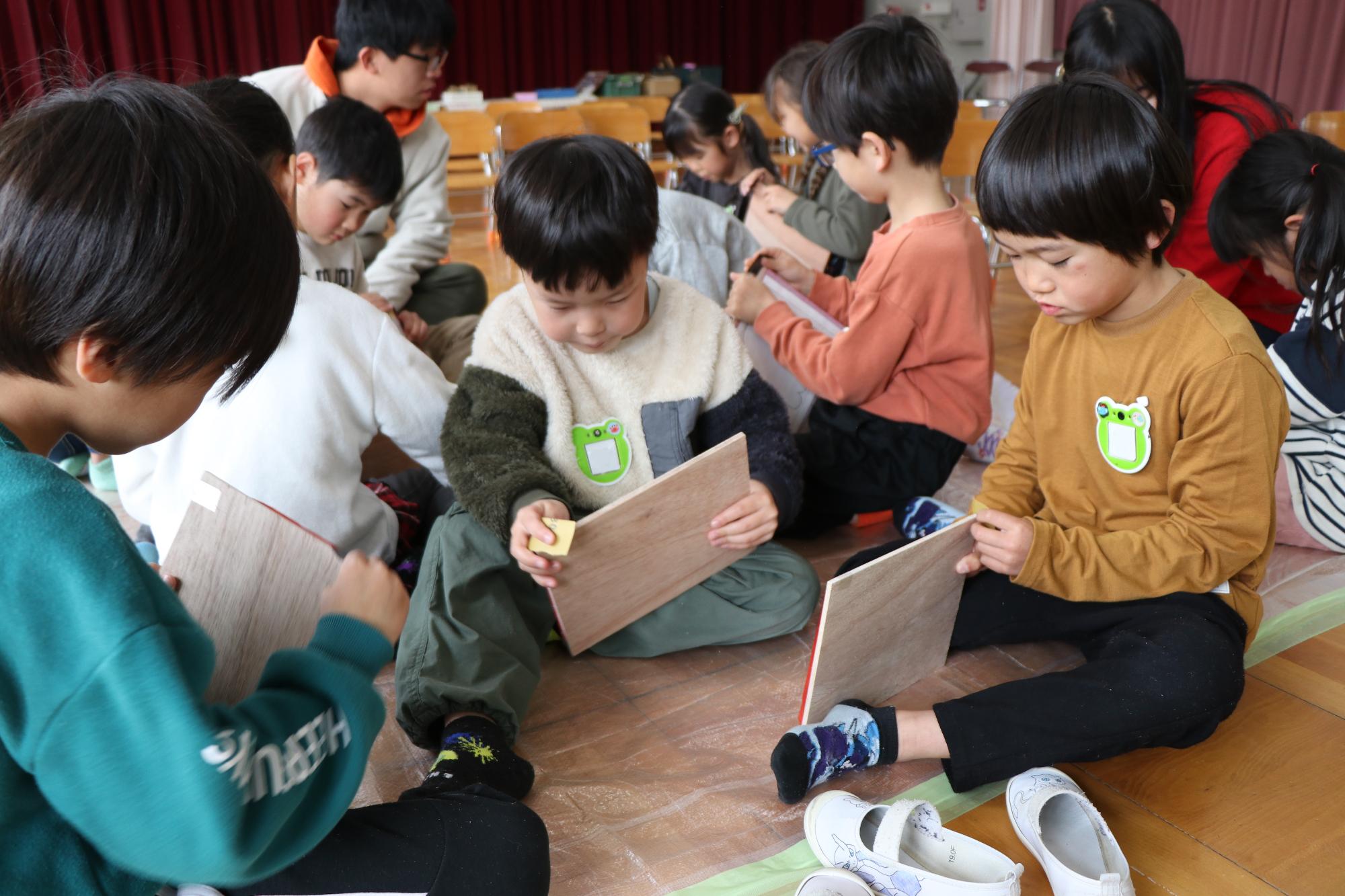中部保育園 大工さんとの卒園製作1