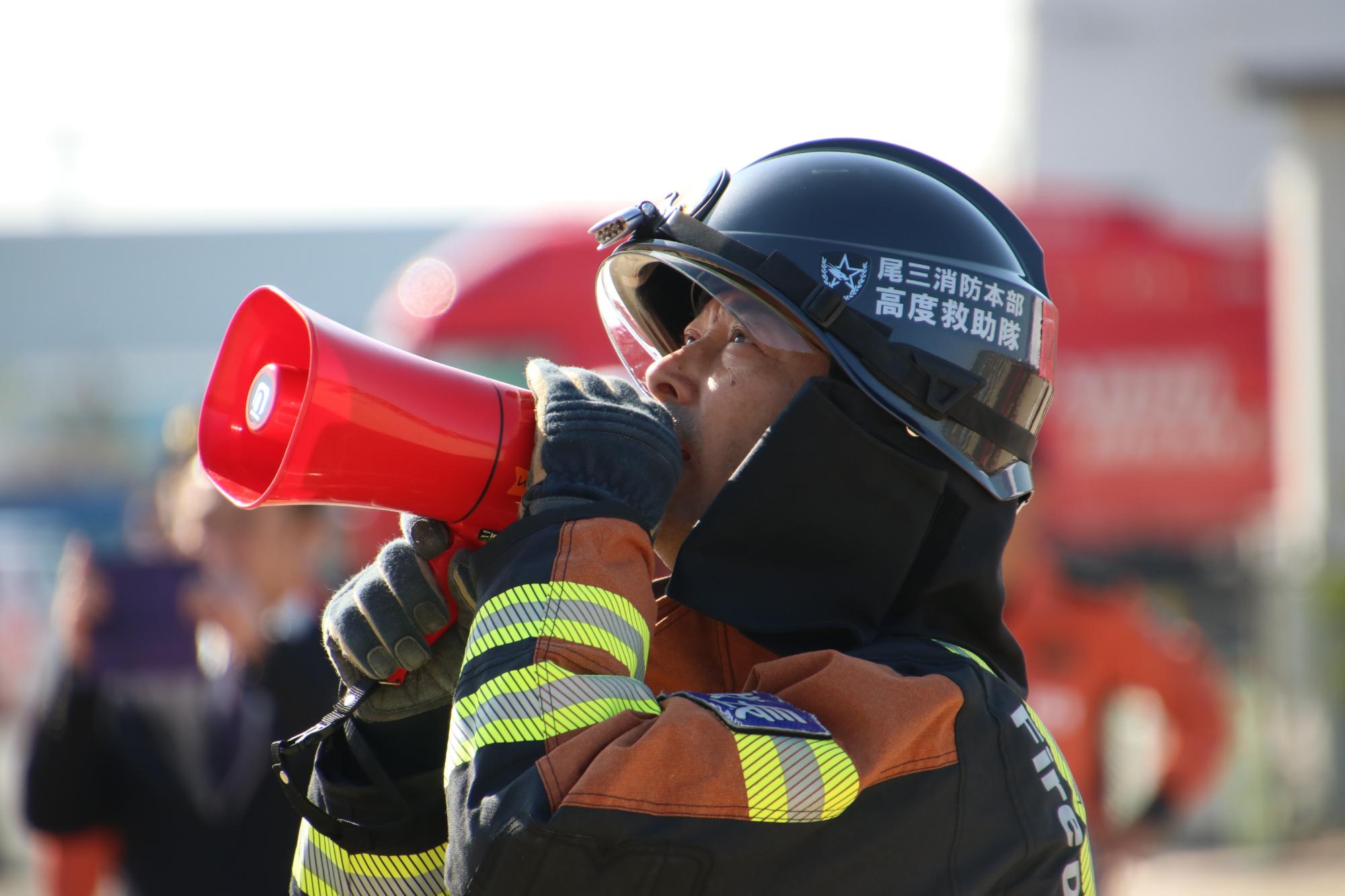 警防技術発表会（伝令を出す）