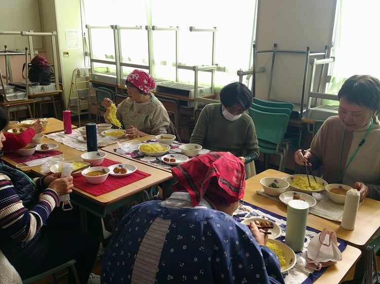 給食1