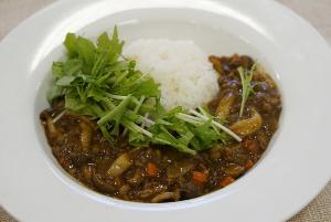 きのこのキーマカレーの写真