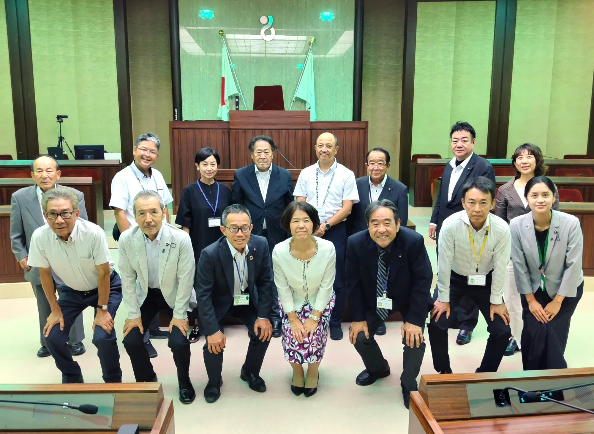 令和6年議員集合写真